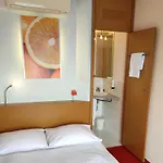 Orange Wings Motel