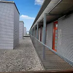Orange Wings Motel Wiener Neustadt