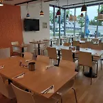 Orange Wings Motel 3*