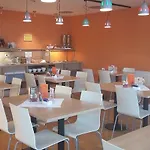 Orange Wings Motel 3*