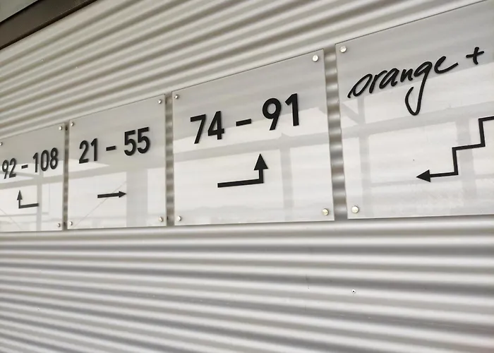 Orange Wings 3* Винер-Нойштадт