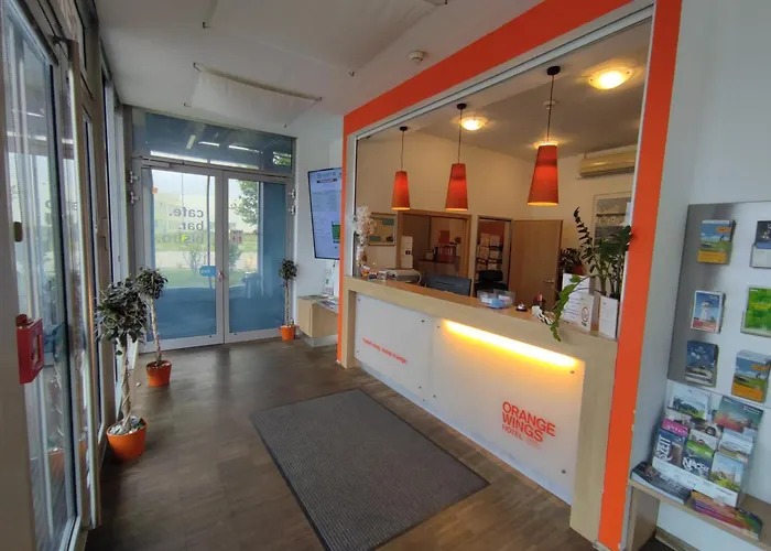 Orange Wings Мотель 3*