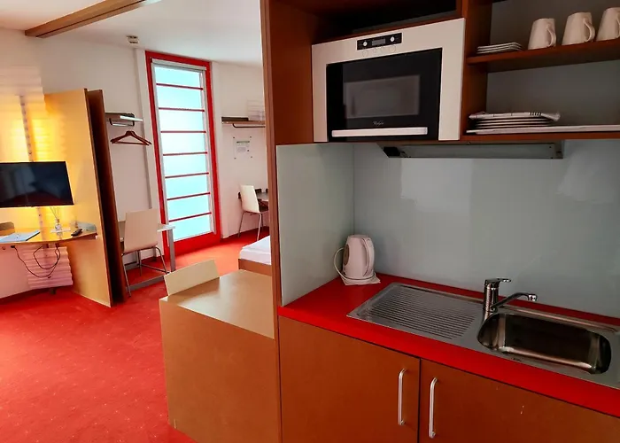 Мотель Orange Wings