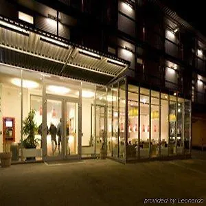 Orange Wings Motel 3*