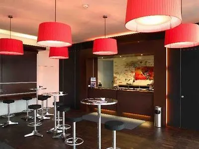 Motel Orange Wings 3*